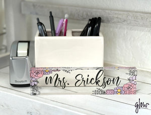Personalized Floral Desk Sign